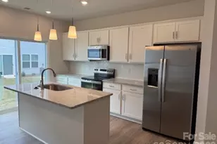 2734 Lehigh Rd, Charlotte, NC 28208 - Photo 4