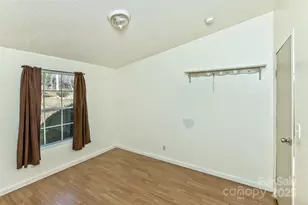 142 River Breeze Dr, Morganton, NC 28655 - Photo 22