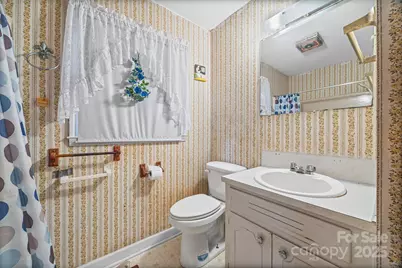 546 Foster Heights Drive, Lancaster, SC 29720 - Photo 18