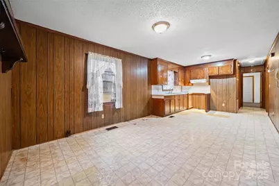 546 Foster Heights Drive, Lancaster, SC 29720 - Photo 8