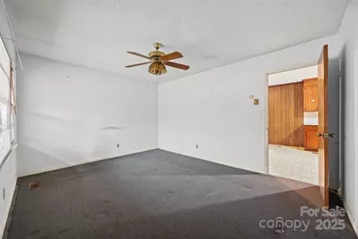 546 Foster Heights Drive, Lancaster, SC 29720 - Photo 4