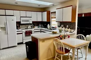 532 Woodfield Ln, Hendersonville, NC 28791 - Photo 10