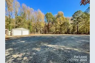 1804 Lucas Lane, Charlotte, NC 28213 - Photo 20