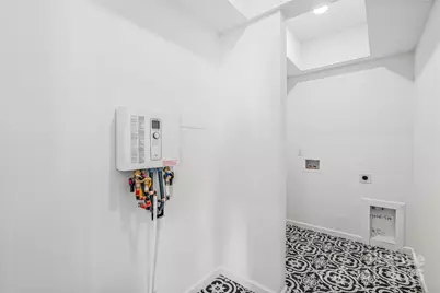 512 N Mulberry Street, Cherryville, NC 28021 - Photo 16