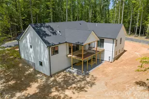 20 Nature Walk Ln, Hendersonville, NC 28739 - Photo 6
