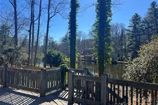 1050 Indian Hill Rd, Hendersonville, NC 28791 - Photo 22