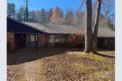 1050 Indian Hill Road, Hendersonville, NC 28791 - Photo 1