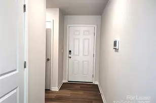 2931 Penninger Cir, Charlotte, NC 28262 - Photo 2