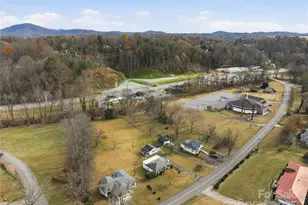 940 Meadowlane Dr NW, Lenoir, NC 28645 - Photo 12