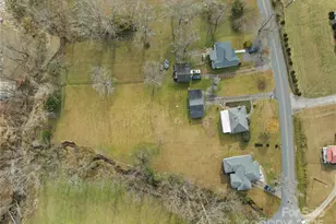 940 Meadowlane Dr NW, Lenoir, NC 28645 - Photo 14