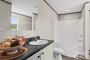 251 Center Ln, Thurmond, NC 28683 - Photo 18