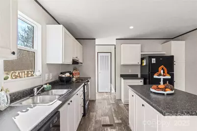 251 Center Lane #2, Thurmond, NC 28683 - Photo 12