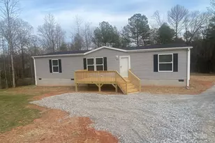 1052 Benfield Woods, Morganton, NC 28655 - Photo 2