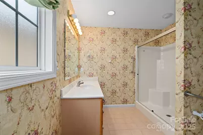 264 Charlestown Drive, Hendersonville, NC 28792 - Photo 12