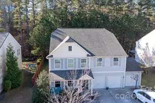 3121 Crosswind Dr, Fort Mill, SC 29707 - Photo 4