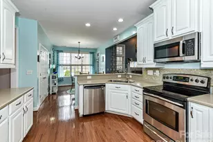 3619 Savannah Hills Dr, Matthews, NC 28105 - Photo 14