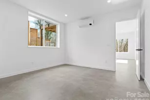 173 Houston Pl, Asheville, NC 28801 - Photo 38