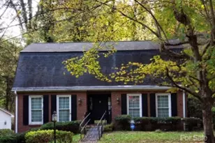 822 Westminster Cir SW, Lenoir, NC 28645 - Photo 1