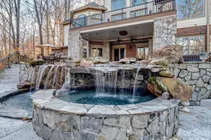 1090 N Saunders Dr, Catawba, NC 28609 - Photo 6