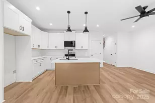 103 W Irwin St, Cherryville, NC 28021 - Photo 10