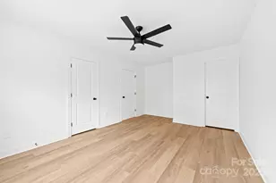 103 W Irwin St, Cherryville, NC 28021 - Photo 18