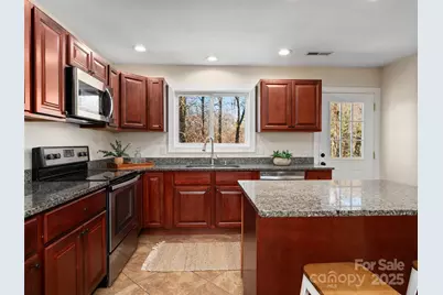 178 Locust Court, Arden, NC 28704 - Photo 6
