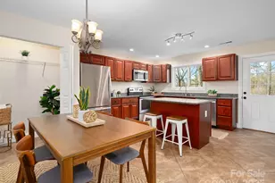 178 Locust Ct, Arden, NC 28704 - Photo 4