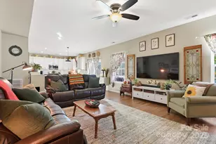 10913 Tailwater St, Davidson, NC 28036 - Photo 18