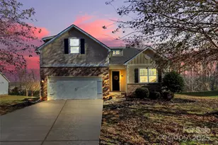 8530 Olde Stonegate Ln, Mint Hill, NC 28227 - Photo 2