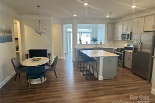 2004 Blewett Dr, Charlotte, NC 28269 - Photo 10