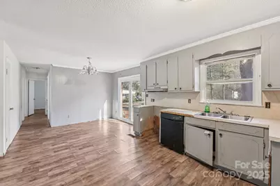 510 N Secrest Avenue, Monroe, NC 28110 - Photo 8