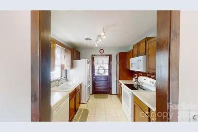 707 Lickskillet Road, Burnsville, NC 28714 - Photo 18