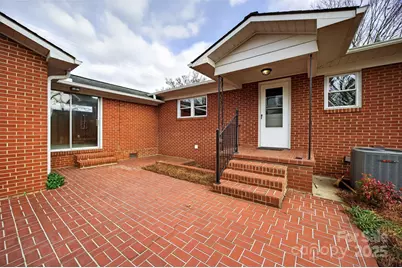 337 W Main Street, Rockwell, NC 28138 - Photo 18