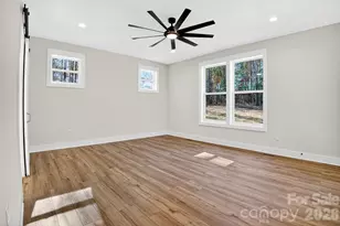 51 Windsor Dr, Taylorsville, NC 28681 - Photo 14