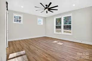 51 Windsor Dr, Taylorsville, NC 28681 - Photo 12