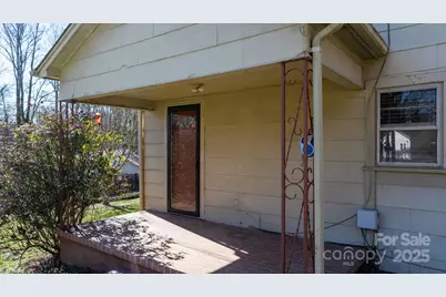 1606 Poplar Street NW, Lenoir, NC 28645 - Photo 8