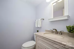 8700 Parkchester Dr, Charlotte, NC 28277 - Photo 14