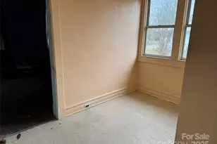 109 S 2nd St, Lilesville, NC 28091 - Photo 6