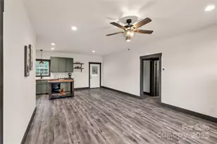 113-C Brookwood St, Chester, SC 29706 - Photo 4