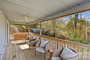 124 Flat Creek Dr, Lake Toxaway, NC 28747 - Photo 20