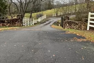 4462 1 Hoover Rd, Lawndale, NC 28090 - Photo 8