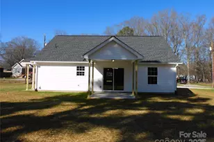 216 McClain St, York, SC 29745 - Photo 4