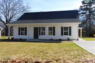 216 McClain St, York, SC 29745 - Photo 2