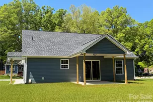 218 McClain St, York, SC 29745 - Photo 2