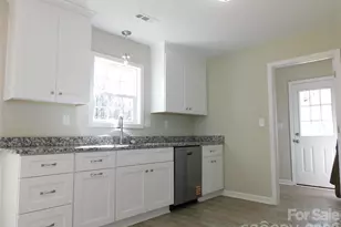 218 McClain St, York, SC 29745 - Photo 8