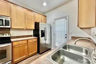 13310 Erwin Rd, Charlotte, NC 28273 - Photo 6