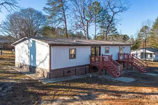 50 N Duncan Hill Ln, Taylorsville, NC 28681 - Photo 2