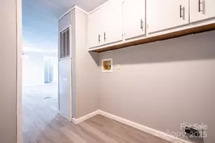 50 N Duncan Hill Ln, Taylorsville, NC 28681 - Photo 16