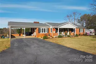 1400 Dry Ponds Rd, Granite Falls, NC 28630 - Photo 34