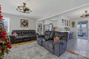 1400 Dry Ponds Rd, Granite Falls, NC 28630 - Photo 10